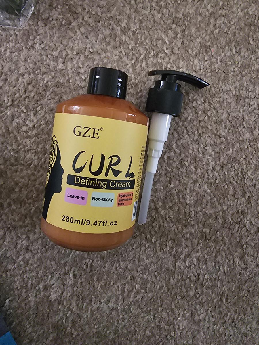 GZE Curl Defining Cream for Defined Curls - Anti-Frizz, Hydrating, Shine & Strength - Enhanced with Argan Oil, Frizz Control, Hydration Boost, Sleek Definition, Glossy Finish, Nourishing Formula, Leavein, Textured Hair, Curly Hair Care photo review