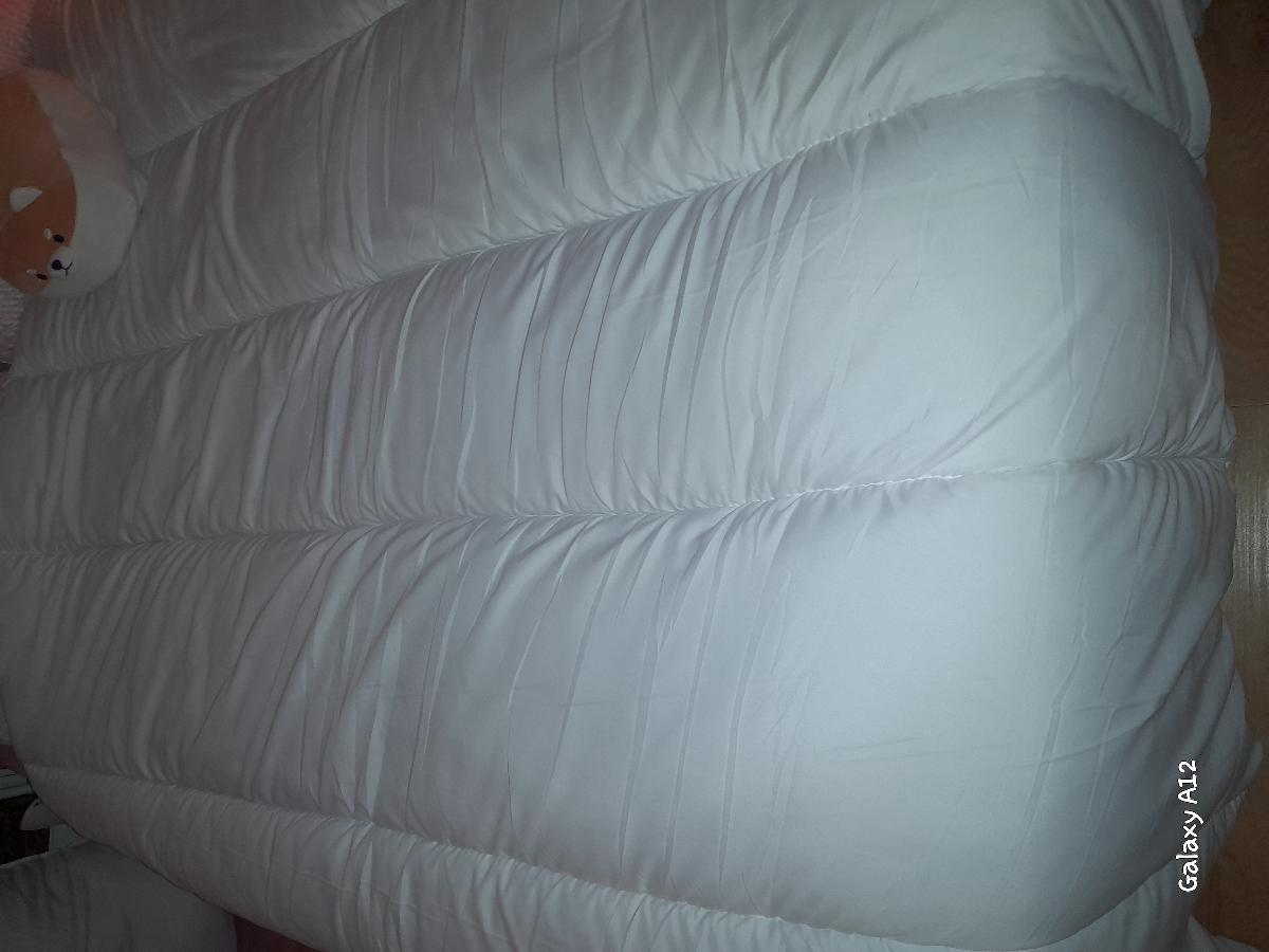 Duvet All Season Comforter Made in UK Microfiber Cover, Lightweight Skin Friendly Quilt, Down Alternative Ultra-Soft Plush Breathable Duvet set Bed photo review