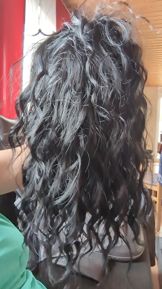 One Black Wig with Bangs, Natural Fluffy Medium-Long Curly High-Quality Synthetic Wig, Suitable for Daily Parties and Christmas Dress-Up - Perfect New Year Gift 1B Black photo review