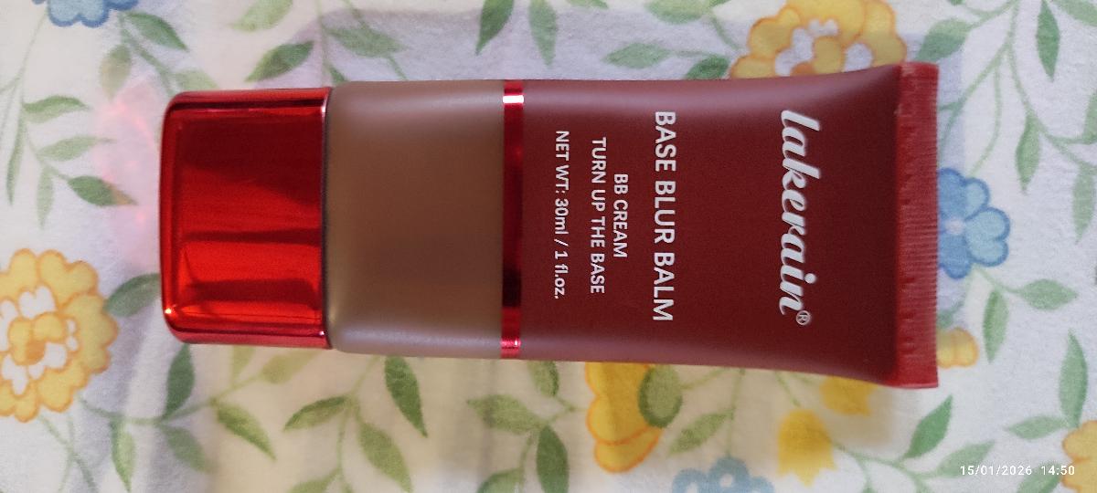 LAKEKRAIN Matte Finish Liquid Foundation - Soft Focus Effect, Lightweight Texture, Long-Lasting Wear, Smooths Skin & Enhances Natural Contours, Multi-Color Shades for All Skin Tones photo review